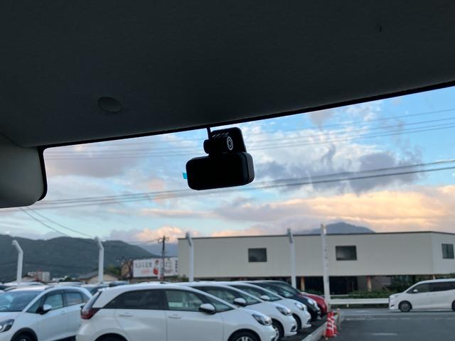 Ｎ－ＢＯＸ Ｇ・スロープホンダセンシング　ナビＰａｎａｓｏｎｉｃ（ＣＮ－Ｂ３０１Ｂ）　ＥＴＣ　車いす専用装備（6枚目）