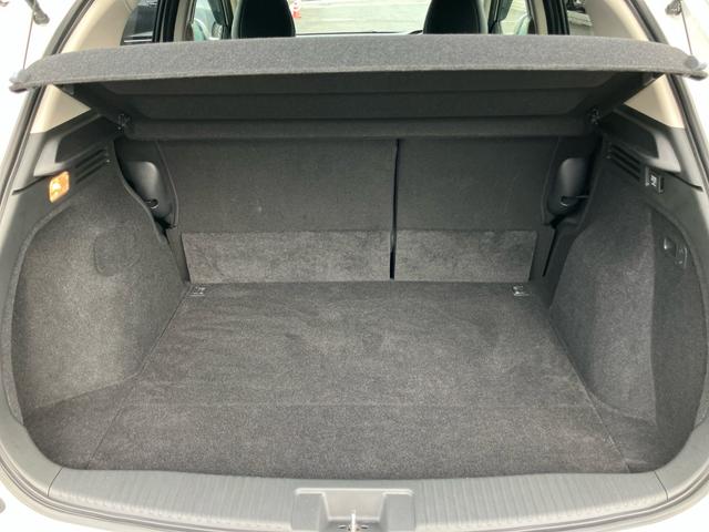 ヴェゼル ハイブリッドＺ・ホンダセンシング　Ｇａｔｈｅｒｓメモリーナビ（ＶＸＭ－１９４ＶＦｉ）　バックカメラ　ＥＴＣ　前ドラレコ　ＬＥＤヘッドライト　ＬＥＤフォグライト　運転席／助手席シートヒーター　衝突軽減ブレーキ　誤発進抑制機能（16枚目）