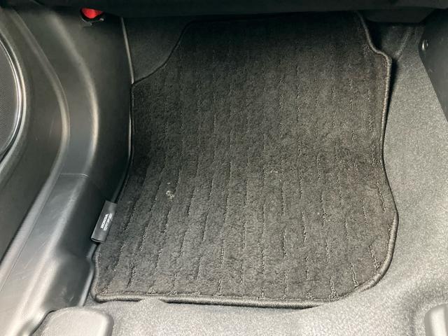 ヴェゼル ハイブリッドＺ・ホンダセンシング　Ｇａｔｈｅｒｓメモリーナビ（ＶＸＭ－１９４ＶＦｉ）　バックカメラ　ＥＴＣ　前ドラレコ　ＬＥＤヘッドライト　ＬＥＤフォグライト　運転席／助手席シートヒーター　衝突軽減ブレーキ　誤発進抑制機能（27枚目）