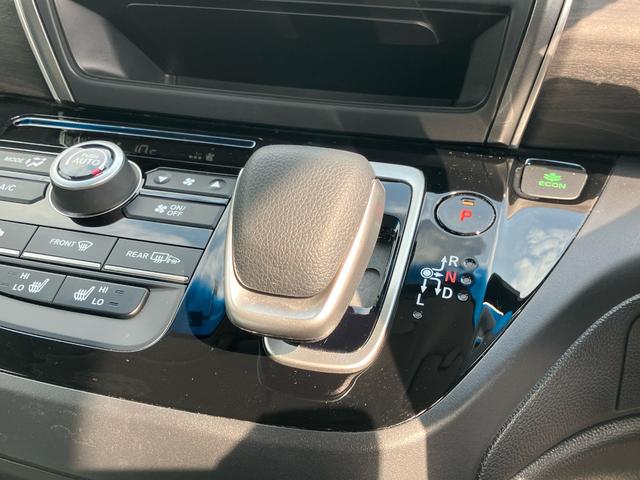 フリード＋ハイブリッド ハイブリッドＧ・ホンダセンシング　Ｇａｔｈｅｒｓメモリーナビ（ＶＸＭ－２２７ＶＦＮｉ）　バックカメラ　ＥＴＣ　両側電動スライドドア　オートリトラミラー　運転席／助手席シートヒーター　ＬＥＤヘッドライト＋アクティブコーナリングライト（24枚目）