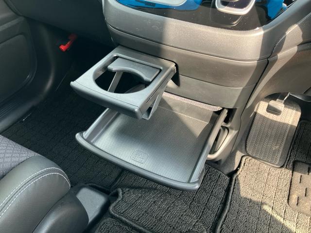 フリード＋ハイブリッド ハイブリッドＧ・ホンダセンシング　Ｇａｔｈｅｒｓメモリーナビ（ＶＸＭ－２２７ＶＦＮｉ）　バックカメラ　ＥＴＣ　両側電動スライドドア　オートリトラミラー　運転席／助手席シートヒーター　ＬＥＤヘッドライト＋アクティブコーナリングライト（26枚目）