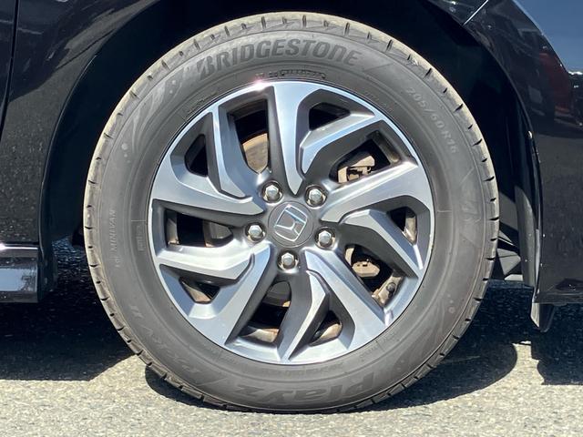 ステップワゴンスパーダ スパーダ　Ｇａｔｈｅｒｓメモリーナビ（ＶＸＭ－１５５ＶＦｉ）　バックカメラ　ＬＥＤヘッドライト＋オートライトコントロール付　わくわくゲート　ＥＴＣ　スーパーＵＶカット＋ＩＲカットフロントドアガラス（12枚目）