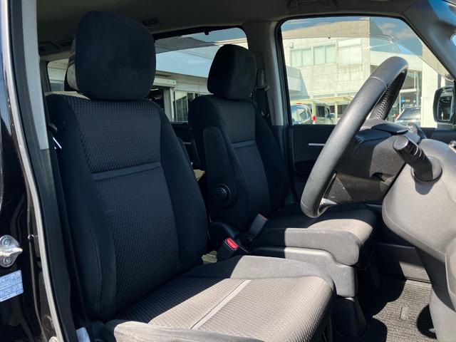 ステップワゴンスパーダ スパーダ　Ｇａｔｈｅｒｓメモリーナビ（ＶＸＭ－１５５ＶＦｉ）　バックカメラ　ＬＥＤヘッドライト＋オートライトコントロール付　わくわくゲート　ＥＴＣ　スーパーＵＶカット＋ＩＲカットフロントドアガラス（19枚目）