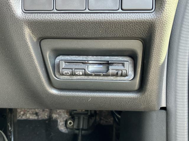 ステップワゴンスパーダ スパーダ　Ｇａｔｈｅｒｓメモリーナビ（ＶＸＭ－１５５ＶＦｉ）　バックカメラ　ＬＥＤヘッドライト＋オートライトコントロール付　わくわくゲート　ＥＴＣ　スーパーＵＶカット＋ＩＲカットフロントドアガラス（24枚目）