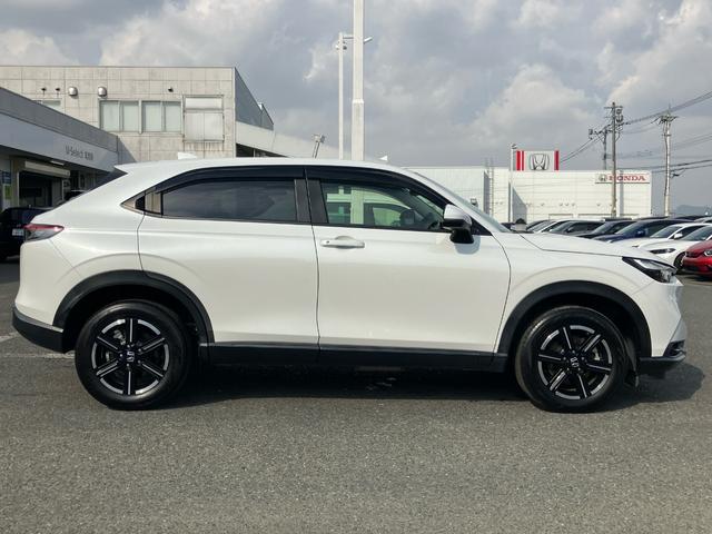 ヴェゼル ｅ：ＨＥＶＸ　Ｇａｔｈｅｒｓメモリーナビ（ＶＸＵ－２１５ＶＺｉ）　前後ドラレコ　ＥＴＣ　バックカメラ　ＨｏｎｄａＳＥＮＳＩＮＧ　衝突被害軽減ブレーキ　誤発進抑制装置（10枚目）