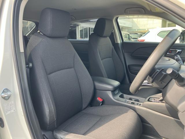 ヴェゼル ｅ：ＨＥＶＸ　Ｇａｔｈｅｒｓメモリーナビ（ＶＸＵ－２１５ＶＺｉ）　前後ドラレコ　ＥＴＣ　バックカメラ　ＨｏｎｄａＳＥＮＳＩＮＧ　衝突被害軽減ブレーキ　誤発進抑制装置（16枚目）