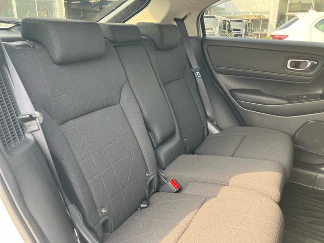 ヴェゼル ｅ：ＨＥＶＸ　Ｇａｔｈｅｒｓメモリーナビ（ＶＸＵ－２１５ＶＺｉ）　前後ドラレコ　ＥＴＣ　バックカメラ　ＨｏｎｄａＳＥＮＳＩＮＧ　衝突被害軽減ブレーキ　誤発進抑制装置（17枚目）