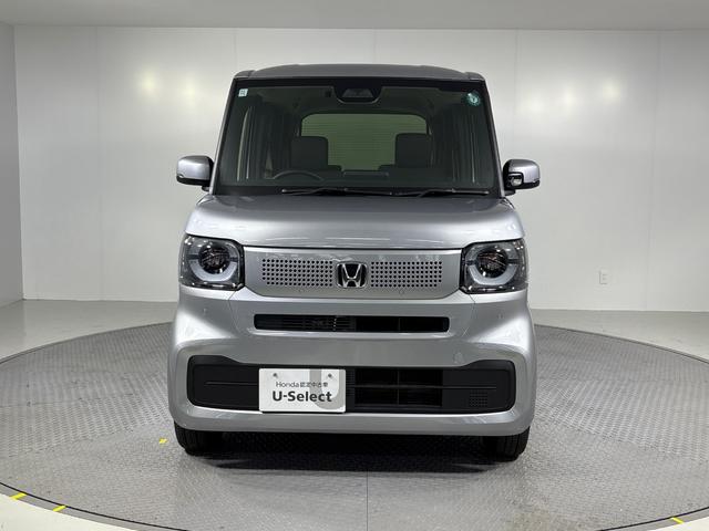 Ｎ－ＢＯＸ ベースグレード　Ｇａｔｈｅｒｓディスプレイオーディオ（ＶＸ－２４０ＺＦＥ）　バックカメラ　ＥＴＣ　運転席／助手席シートヒーター　衝突軽減ブレーキ　先行車発進お知らせ機能　歩行者事故低減ステアリング（6枚目）