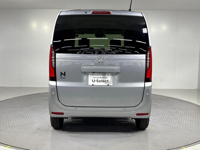 Ｎ－ＢＯＸ ベースグレード　Ｇａｔｈｅｒｓディスプレイオーディオ（ＶＸ－２４０ＺＦＥ）　バックカメラ　ＥＴＣ　運転席／助手席シートヒーター　衝突軽減ブレーキ　先行車発進お知らせ機能　歩行者事故低減ステアリング（10枚目）