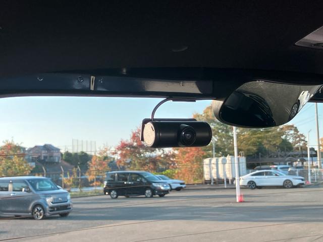 Ｎ－ＢＯＸカスタム Ｌ　Ｇａｔｈｅｒｓメモリーナビ（ＬＸＵ－２３７ＮＢｉ）　ＥＴＣ　バックカメラ　両側電動スライドドア　前後ドラレコ　オートリトラミラー　運転席／助手席シートヒーター　運転席／助手席シートバックテーブル（5枚目）