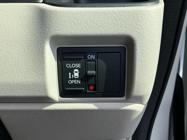 Ｎ－ＢＯＸ ベースグレード　Ｇａｔｈｅｒｓメモリーナビ　前後ドラレコ　バックカメラ　ＨｏｎｄａＳＥＮＳＩＮＧ　左電動スライドドア　渋滞追従機能付アダプティブクルーズコントロール　衝突被害軽減ブレーキ　歩行者被害低減ステアリング（26枚目）