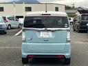 雨の日は中古車は選びにくいですよね。でも当店なら安心です。電話予約を頂ければ屋根下へ移動させて頂きます。雨でもじっくりご検討いただけます。
