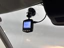 今や必須装備のドライブレコーダー、前方をしっかり録画します♪