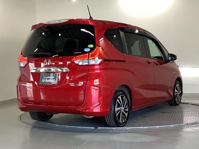 フリードハイブリッド ハイブリッド・ＥＸ　純正メモリーナビ　両側電動スライドドア　地デジフルセグＴＶ　シ－トヒ－タ－　整備記録簿　リヤカメラ　ＬＥＤライト　フルオートエアコン　ＡＢＳ　ＤＶＤ再生可　ウォークスルー　サイドエアバッグ　キーフリー（30枚目）