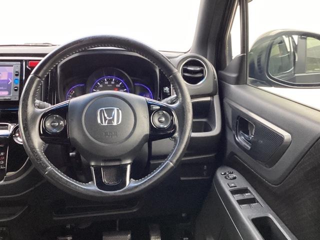 N-WGNカスタム G・Lパッケージ メモリーナビ ETC リアカメラ スマートキー&プッシュスタート ナビTV 記録簿 ベンチシ-ト バックモニター 地デジTV 盗難防止システム クルコン キーレスエントリー WSRS エアロ エアコン(3枚目)