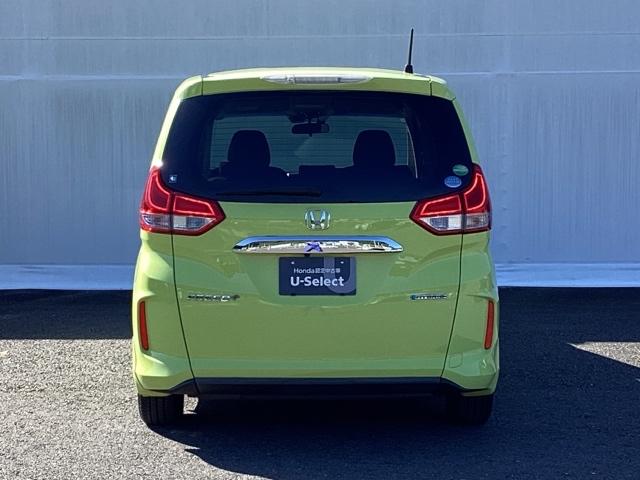 フリード+ハイブリッド ハイブリッドG・ホンダセンシング メモリーナビ ドラレコ ETC 衝突軽減 VSA Rカメラ 地デジ 盗難防止装置 スマ-トキ- サイドエアバッグ LEDヘッド エアバッグ クルーズコントロール パワーステアリング 両席エアバック(10枚目)