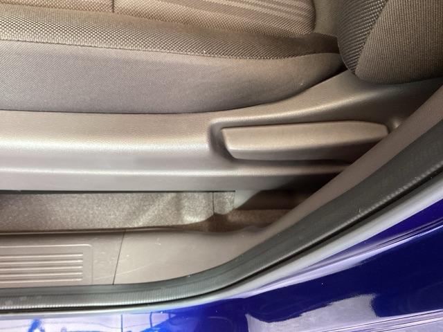 フリード G・ホンダセンシング 純正ナビ 両側電動スライドドア ETC Fセグ 追突被害軽減ブレーキ iストップ Wエアバッグ パワーウィンドウ アクティブクルーズコントロール スマートキ カラーバックモニター VSA エアコン(40枚目)