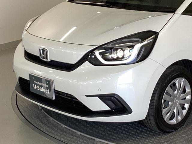 フィット ホーム ディスプレイオーディオ ETC 衝突軽減ブレーキ LEDライト オートライト クリアランスソナー 記録簿付 エアバッグ iストップ スマ-トキ- 盗難防止装置 Wエアバック USBポート DVD(24枚目)