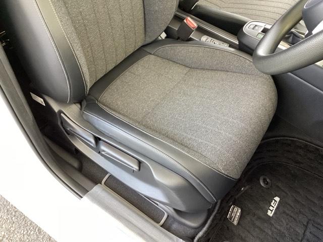 フィット ホーム ディスプレイオーディオ ETC 衝突軽減ブレーキ LEDライト オートライト クリアランスソナー 記録簿付 エアバッグ iストップ スマ-トキ- 盗難防止装置 Wエアバック USBポート DVD(54枚目)