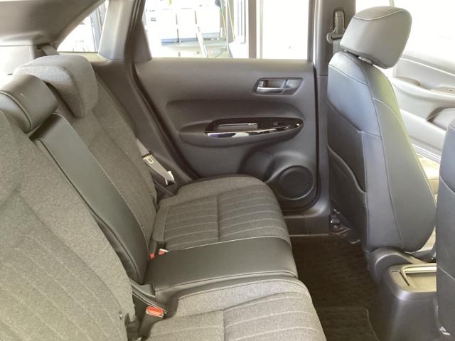 フィット ホーム ディスプレイオーディオ ETC 衝突軽減ブレーキ LEDライト オートライト クリアランスソナー 記録簿付 エアバッグ iストップ スマ-トキ- 盗難防止装置 Wエアバック USBポート DVD(56枚目)