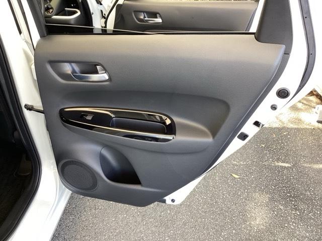 フィット ホーム ディスプレイオーディオ ETC 衝突軽減ブレーキ LEDライト オートライト クリアランスソナー 記録簿付 エアバッグ iストップ スマ-トキ- 盗難防止装置 Wエアバック USBポート DVD(59枚目)