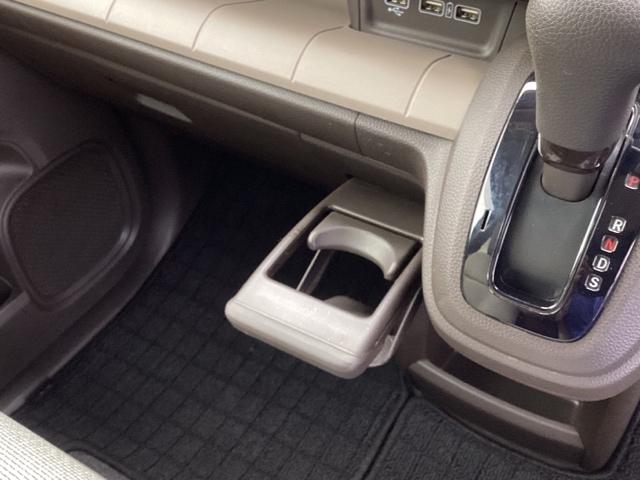 N-WGN L メモリーナビ リアカメラ シートヒーター Pセンサー 誤発進抑制 記録簿 バックカメラ ベンチシート 盗難防止システム ABS スマートキー LEDヘッドライト サイドカーテンエアバック クルコン(30枚目)