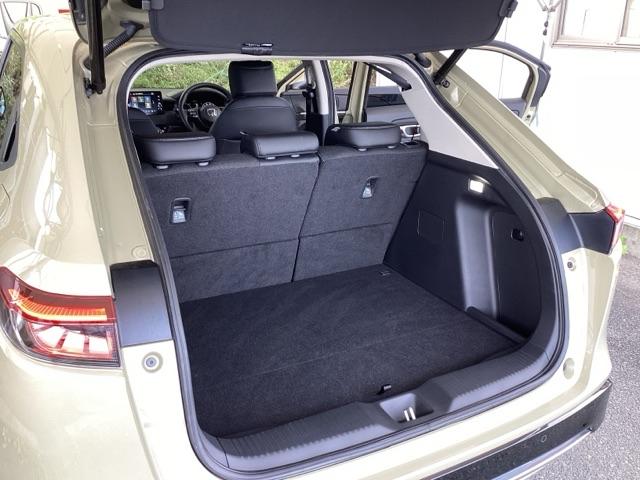 ヴェゼル e:HEVZ 純正メモリーナビ ドラレコ リアカメラ 衝突回避支援ブレーキ機能 スマキ Pトランク フルオートエアコン Dレコ エアバッグ 両席エアバック Rカメ 記録簿付 パワーウィンドウ LEDランプ ソナー(18枚目)