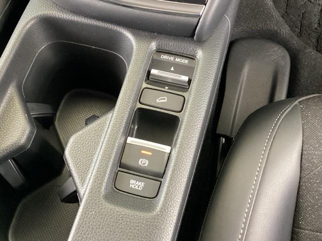 ヴェゼル e:HEVZ 純正メモリーナビ ドラレコ リアカメラ 衝突回避支援ブレーキ機能 スマキ Pトランク フルオートエアコン Dレコ エアバッグ 両席エアバック Rカメ 記録簿付 パワーウィンドウ LEDランプ ソナー(39枚目)