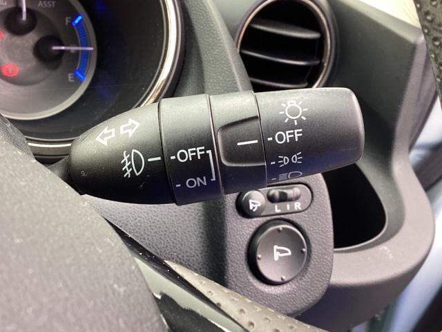 フィットシャトルハイブリッド ハイブリッドファインライン　メモリーナビ　リアカメラ　ＥＴＣ　シートヒータ　オートエアコン　エアバッグ　パワーウインドウ　Ｗエアバック　キーレス　ＤＶＤ　ＶＳＡ　オートクルーズコントロール　パワーステアリング　ＡＢＳ　イモビ（34枚目）