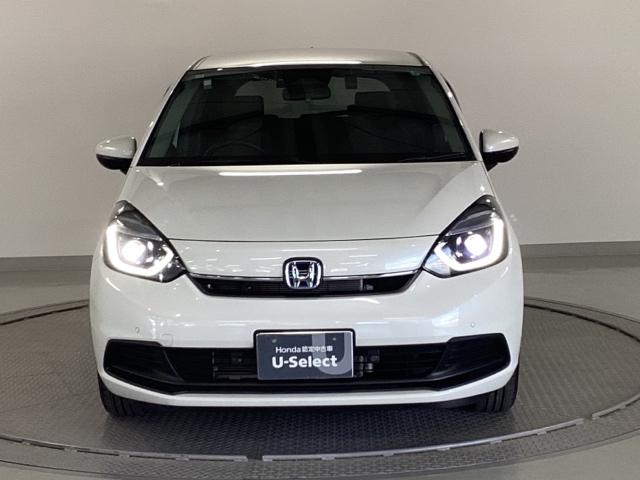 フィット e:HEVホーム 試乗車 メモリーナビ ETC ドラレコ 前後誤発進抑制機能 助手席エアバッグ 運転席エアバッグ アイドリングストップ 禁煙 LEDライト USB接続 バックカメラ ABS サイドエアバッグ DVD再生(7枚目)