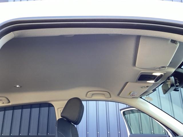 ヴェゼル ｅ：ＨＥＶＺ　純正メモリーナビ　ドラレコ　リアカメラ　衝突回避支援ブレーキ機能　スマキ　Ｐトランク　フルオートエアコン　Ｄレコ　エアバッグ　両席エアバック　Ｒカメ　記録簿付　パワーウィンドウ　ＬＥＤランプ　ソナー（54枚目）