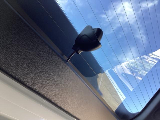 ヴェゼル ｅ：ＨＥＶＺ　純正メモリーナビ　ドラレコ　リアカメラ　衝突回避支援ブレーキ機能　スマキ　Ｐトランク　フルオートエアコン　Ｄレコ　エアバッグ　両席エアバック　Ｒカメ　記録簿付　パワーウィンドウ　ＬＥＤランプ　ソナー（65枚目）