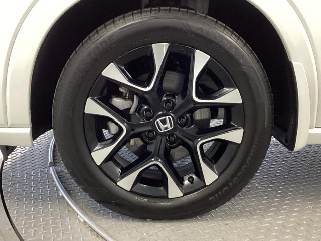 ＺＲ－Ｖ Ｚ　純正メモリナビ　本革パワーシート　ＥＴＣ　Ｄレコ　盗難防止システム　インテリキー　カーテンエアバック　地デジ　ＶＳＡ　Ｂカメラ　クルコン　ＵＳＢ　エアコン　ターボ　本革シ－ト　クリアランスソナー（21枚目）