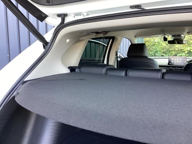 ＺＲ－Ｖ Ｚ　純正メモリナビ　本革パワーシート　ＥＴＣ　Ｄレコ　盗難防止システム　インテリキー　カーテンエアバック　地デジ　ＶＳＡ　Ｂカメラ　クルコン　ＵＳＢ　エアコン　ターボ　本革シ－ト　クリアランスソナー（62枚目）