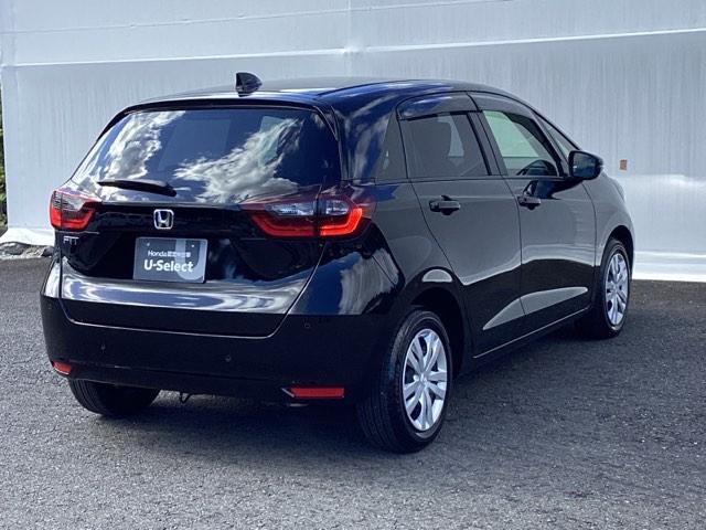 フィット ホーム メモリーナビ ETC リアカメラ 記録簿 衝突軽減 USB接続 AAC 横滑り防止機能 サイドエアバック LEDライト クルーズコントロール パワーウィンドウ スマキー 禁煙車 DVD ナビTV(9枚目)