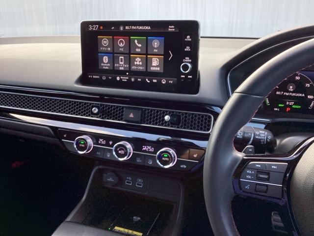 シビック e:HEV メモリーナビ ドラレコ リアカメラ 盗難防止システム クリアランスソナー オートクルーズコントロール 地デジフルセグ 後カメラ USBポート パワーステアリング パワーシート LEDライト エアコン(6枚目)