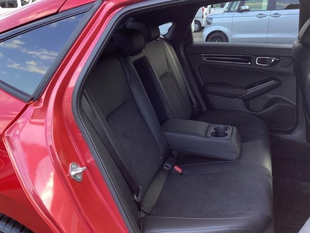 シビック e:HEV メモリーナビ ドラレコ リアカメラ 盗難防止システム クリアランスソナー オートクルーズコントロール 地デジフルセグ 後カメラ USBポート パワーステアリング パワーシート LEDライト エアコン(19枚目)