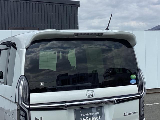 N-BOXカスタム G・Lホンダセンシング 地デジTV 整備記録簿 助手席エアバッグ キーレス アイドリングST セキュリティーアラーム スマ-トキ- リアカメラ ナビTV ETC 前車追従機能 サイドエアバッグ DVD(11枚目)