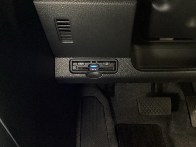 Ｎ－ＯＮＥ オリジナル　試乗車　メモリーナビ　ＥＴＣ　ドラレコ　追突被害軽減ブレーキ　禁煙　オートクルーズコントロール　サイドエアバック　クリアランスソナー　ナビ＆ＴＶ　ＬＥＤライト　ＵＳＢ　ＷＡＢ　Ｂカメラ　セキュリティ（13枚目）