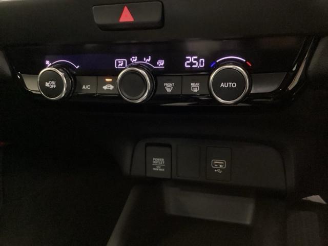 フィット e:HEVホーム 試乗車 メモリーナビ ドラレコ ETC 前後誤発進抑制機能 クリソナ 助手席エアバッグ 運転席エアバッグ アイドリングストップ 禁煙 LEDライト USB接続 バックカメラ ABS サイドエアバッグ(14枚目)