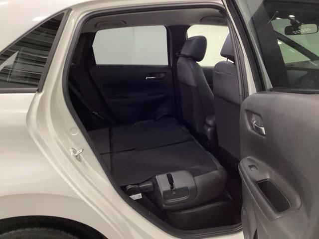 フィット e:HEVホーム 試乗車 メモリーナビ ドラレコ ETC 前後誤発進抑制機能 クリソナ 助手席エアバッグ 運転席エアバッグ アイドリングストップ 禁煙 LEDライト USB接続 バックカメラ ABS サイドエアバッグ(24枚目)