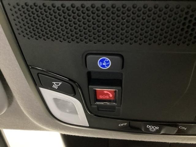 フィット e:HEVホーム 試乗車 メモリーナビ ドラレコ ETC 前後誤発進抑制機能 クリソナ 助手席エアバッグ 運転席エアバッグ アイドリングストップ 禁煙 LEDライト USB接続 バックカメラ ABS サイドエアバッグ(31枚目)