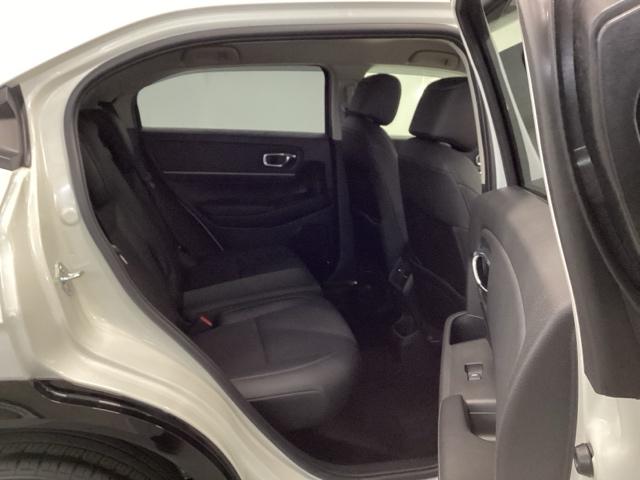 ヴェゼル ｅ：ＨＥＶＺ　試乗車　メモリーナビ　ドラレコ　ＥＴＣ　衝突回避支援ブレーキ機能　スマキ　Ｐトランク　フルオートエアコン　Ｄレコ　エアバッグ　両席エアバック　Ｒカメ　パワーウィンドウ　ＬＥＤランプ　ソナー　クルーズＣ（17枚目）