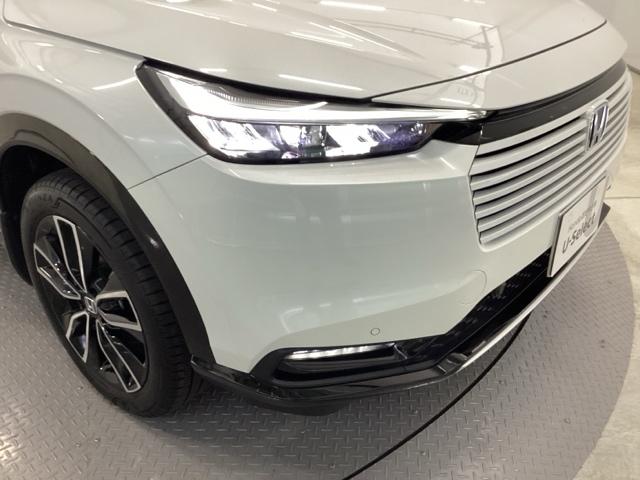 ヴェゼル ｅ：ＨＥＶＺ　試乗車　メモリーナビ　ドラレコ　ＥＴＣ　衝突回避支援ブレーキ機能　スマキ　Ｐトランク　フルオートエアコン　Ｄレコ　エアバッグ　両席エアバック　Ｒカメ　パワーウィンドウ　ＬＥＤランプ　ソナー　クルーズＣ（20枚目）