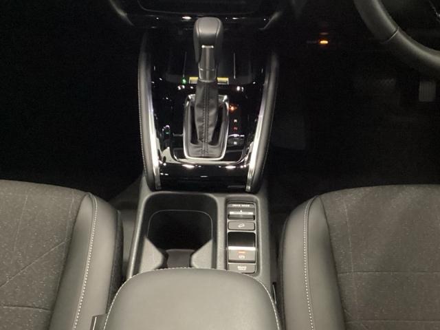 ヴェゼル ｅ：ＨＥＶＺ　試乗車　メモリーナビ　ドラレコ　ＥＴＣ　衝突回避支援ブレーキ機能　スマキ　Ｐトランク　フルオートエアコン　Ｄレコ　エアバッグ　両席エアバック　Ｒカメ　パワーウィンドウ　ＬＥＤランプ　ソナー　クルーズＣ（30枚目）