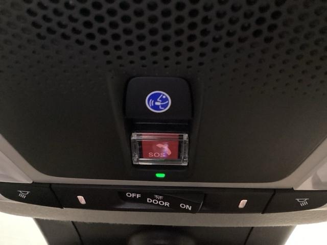 ヴェゼル ｅ：ＨＥＶＺ　試乗車　メモリーナビ　ドラレコ　ＥＴＣ　衝突回避支援ブレーキ機能　スマキ　Ｐトランク　フルオートエアコン　Ｄレコ　エアバッグ　両席エアバック　Ｒカメ　パワーウィンドウ　ＬＥＤランプ　ソナー　クルーズＣ（40枚目）