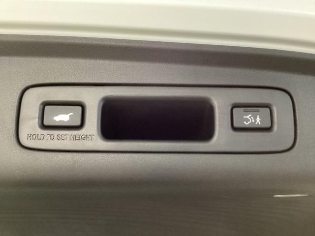 ZR-V Z ドラレコ ナビ Rカメラ ブルートゥース 盗難防止システム インテリキー カーテンエアバック 地デジ VSA クルコン USB エアコン ターボ 本革シ-ト クリアランスソナー LEDヘッドライト(31枚目)