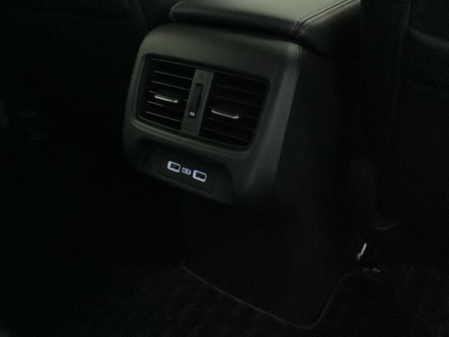 ZR-V Z ドラレコ ナビ Rカメラ ブルートゥース 盗難防止システム インテリキー カーテンエアバック 地デジ VSA クルコン USB エアコン ターボ 本革シ-ト クリアランスソナー LEDヘッドライト(33枚目)