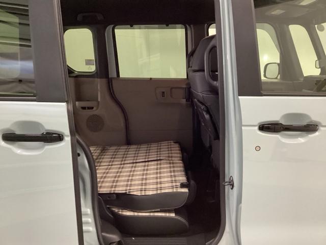 N-BOXジョイ ターボ ナビ Rカメラ ブルートゥース フルセグ LEDヘッド ETC車載器 オートエアコン 両側電動ドア クリアランスソナー パワーウィンドウ オートライト キーフリー シートヒーター スマートキー DVD(28枚目)