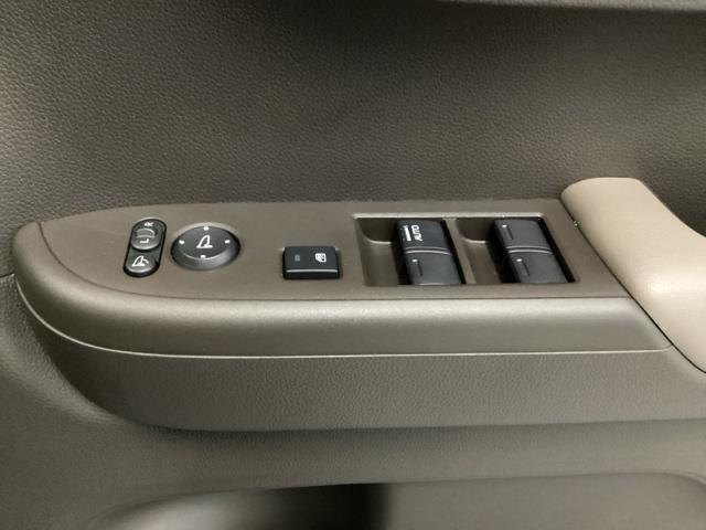 Ｎ－ＷＧＮ Ｌ　試乗車　メモリーナビ　ドラレコ　ＥＴＣ　Ｐセンサー　誤発進抑制　シートヒータ　バックカメラ　ベンチシート　盗難防止システム　ＡＢＳ　スマートキー　サイドカーテンエアバック　クルコン　オートエアコン（31枚目）